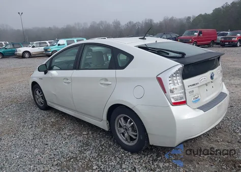 2010 Toyota Prius Ii z USA, uszkodzony, nr VIN JTDKN3DU0A1215091